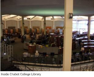library inside.JPG