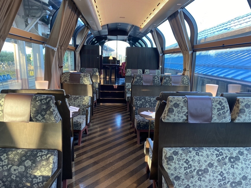 地表最完美的移動空間｜讓想像飛馳，用極緻打造的雪月花號景觀列