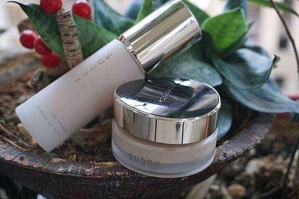 SUQQU 絕緻艷澤妝前乳%26;絕緻艷澤粉霜110-2.jpg