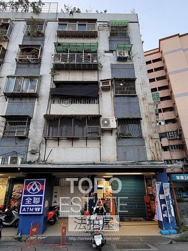 4 7法拍屋 3拍 台北市萬華區民和街105號5樓 邊間戶公寓 1樓全聯 旁東園市場 近西園公園 近華江高中 拍定1222萬 26標 Toroestate鑫創法拍屋 新泰塭仔圳土地開發