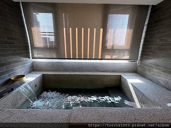 |宿。宜蘭|房內大湯池服務一級棒。礁溪捷絲旅_洄 雙人房(文