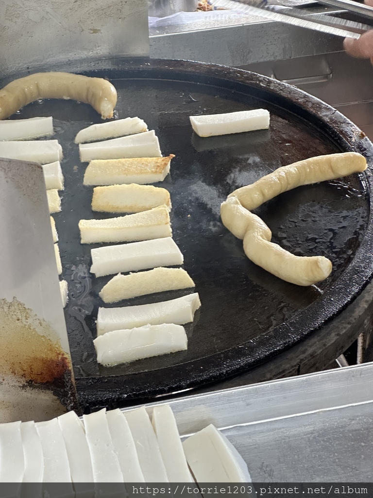 |食。雲林|北港朝天宮周圍街邊小吃,北港人的早午餐這樣吃_煎