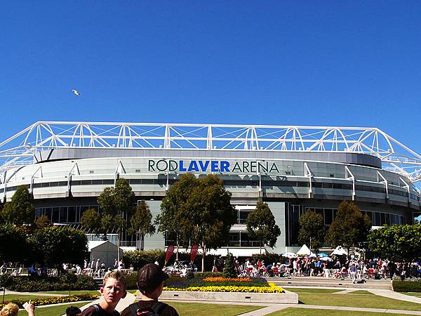 Rod_Laver_2004_Resized Rod_Laver_2004_Resized
