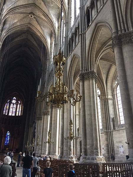 20150527_iPhone_Reims_Champaign_103.jpg