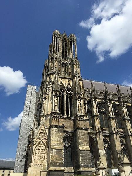 20150527_iPhone_Reims_Champaign_139.jpg