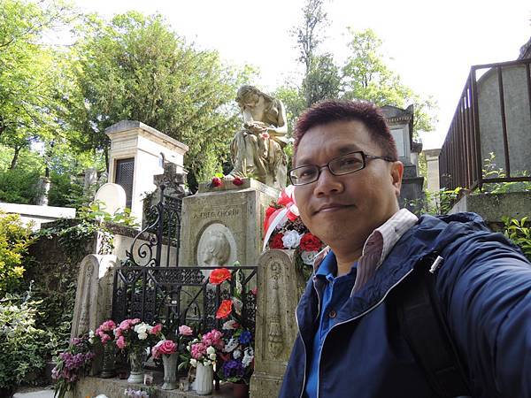 20150528_Nikon_Pere_Lachaise_15.jpg