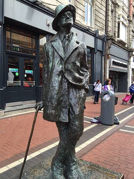 20150604_Dublin_City_Walk_021.jpg