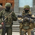 -Unidentified- troops in Crimea 2014 (3).jpg