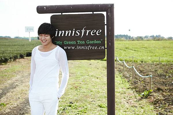 Lee-Min-Ho-for-Innisfree-lee-min-ho-32080018-1600-1066.jpg Lee-Min-Ho-for-Innisfree-lee-min-ho-32080018-1600-1066.jpg