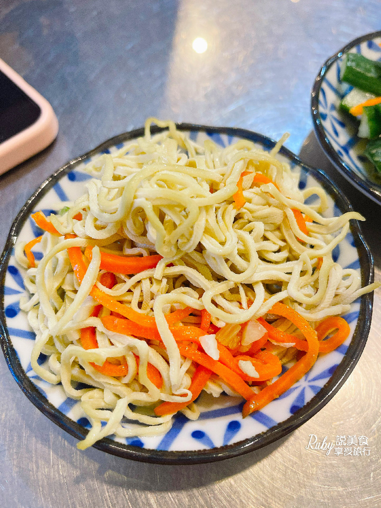 【新北中和美食】老王原汁牛肉麵,麻辣湯頭很夠味 牛肉大塊,豆 【新北中和美食】老王原汁牛肉麵,麻辣湯頭很夠味 牛肉大塊,豆