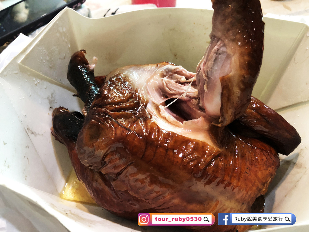 【大仁哥蔗香脆皮桶仔雞】全台首創行動快閃桶仔雞餐車,一發文就 【大仁哥蔗香脆皮桶仔雞】全台首創行動快閃桶仔雞餐車,一發文就