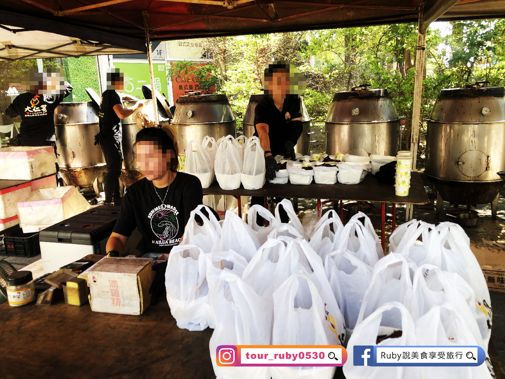 【大仁哥蔗香脆皮桶仔雞】全台首創行動快閃桶仔雞餐車,一發文就 【大仁哥蔗香脆皮桶仔雞】全台首創行動快閃桶仔雞餐車,一發文就