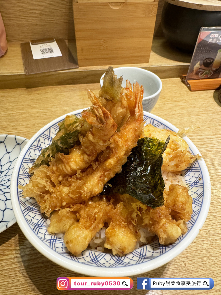 【台北車站美食】日本第一天丼-金子半之助，現點現做的天丼，秘