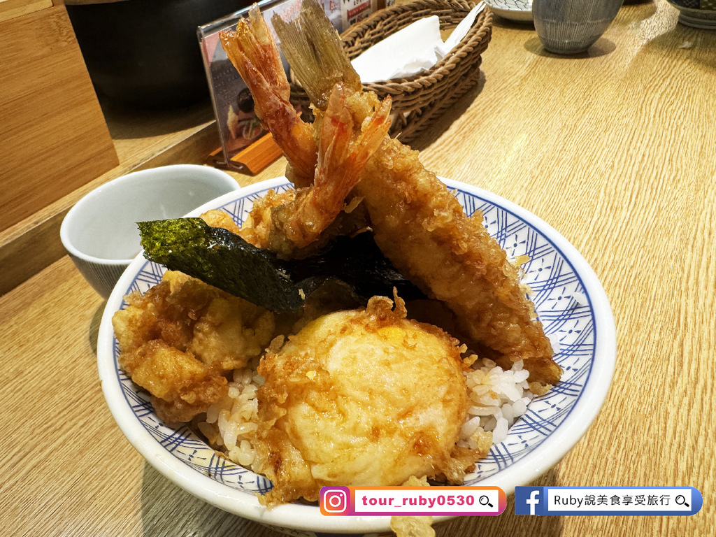 【台北車站美食】日本第一天丼-金子半之助，現點現做的天丼，秘