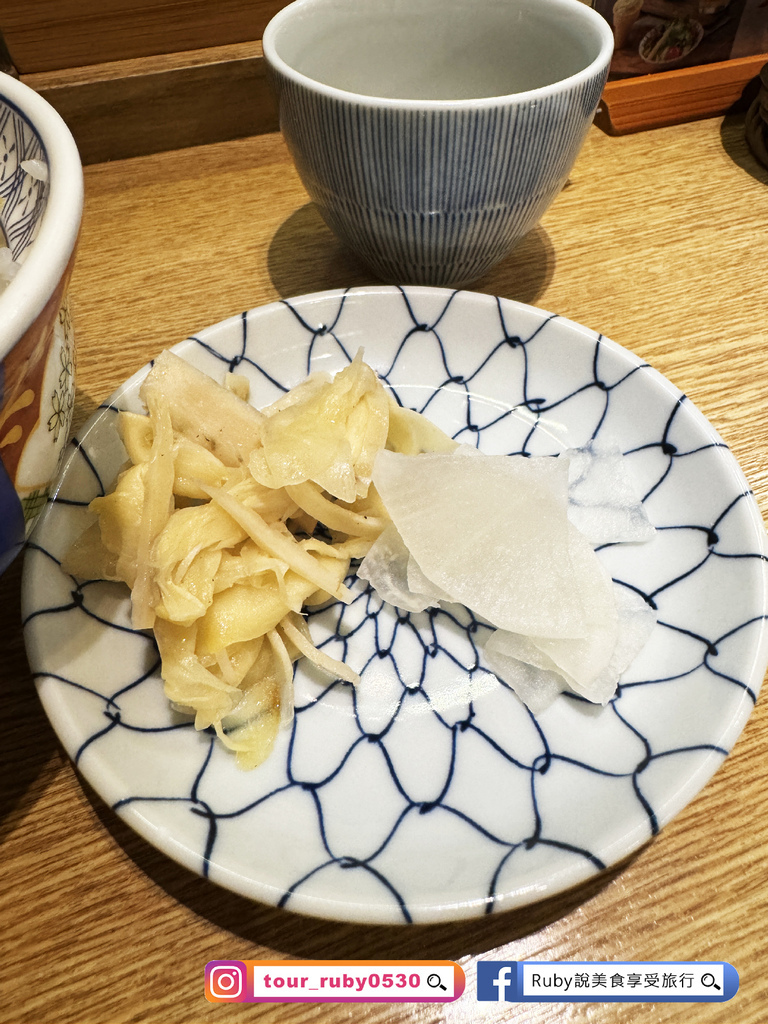 【台北車站美食】日本第一天丼-金子半之助，現點現做的天丼，秘