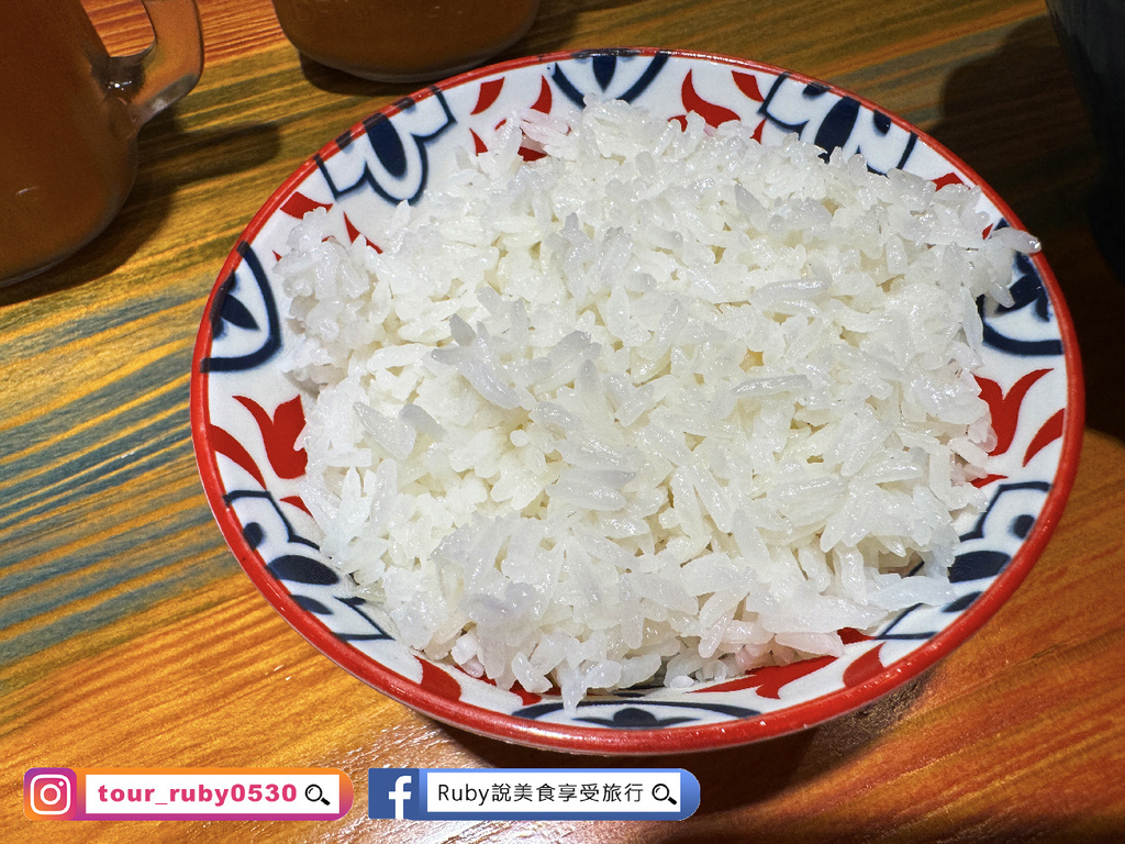 【松山泰式料理】小食泰泰式料理餐廳附菜單，以定食方式讓你一人