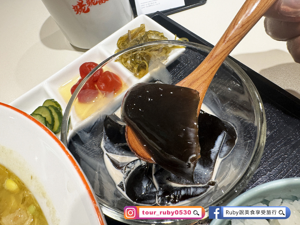 【台北車站美食】姥姥酸菜魚附菜單-一個人也可以享用酸菜魚，嫩