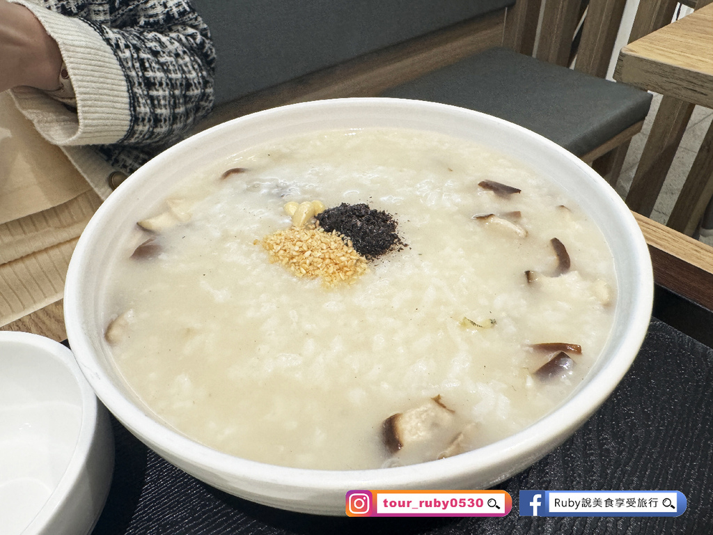 【台北美食】本粥Bonjuk附菜單,台灣首店韓國傳統的養生粥 【台北美食】本粥Bonjuk附菜單,台灣首店韓國傳統的養生粥