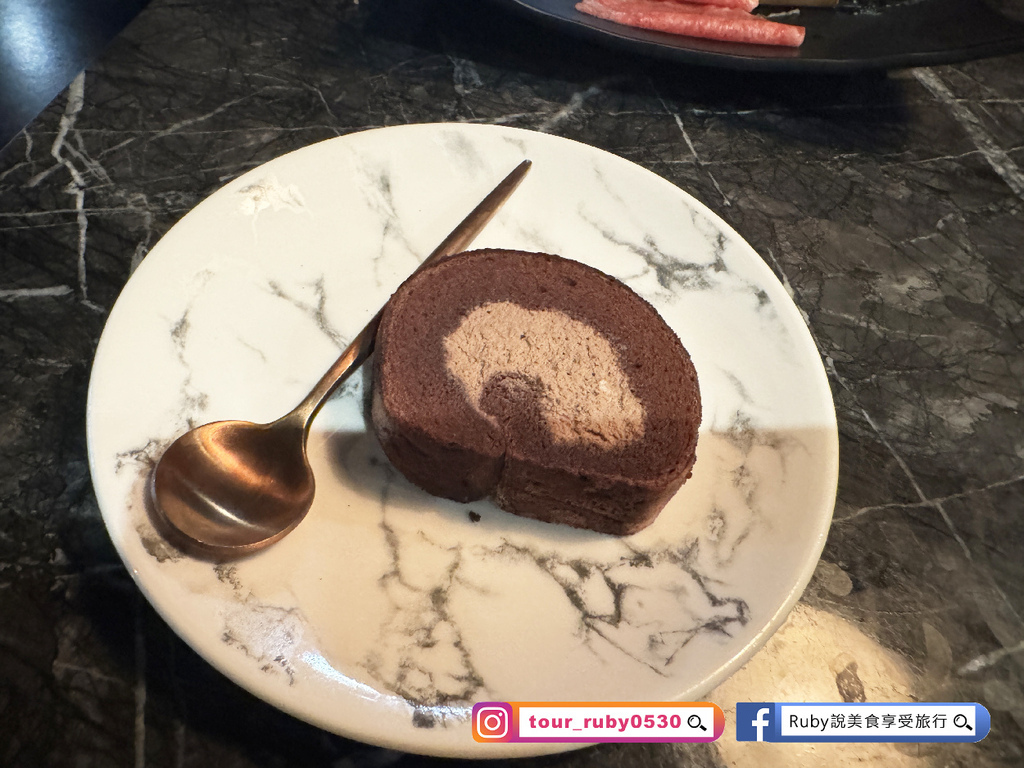 【松江南京站美食】石撈麻辣鴛鴦鍋附菜單 ,麻辣鍋吃到飽,推無 【松江南京站美食】石撈麻辣鴛鴦鍋附菜單 ,麻辣鍋吃到飽,推無