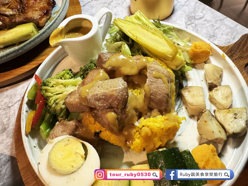 【信義區美食】成真咖啡-松菸店，餐點健康份量十足，舒芙蕾現點