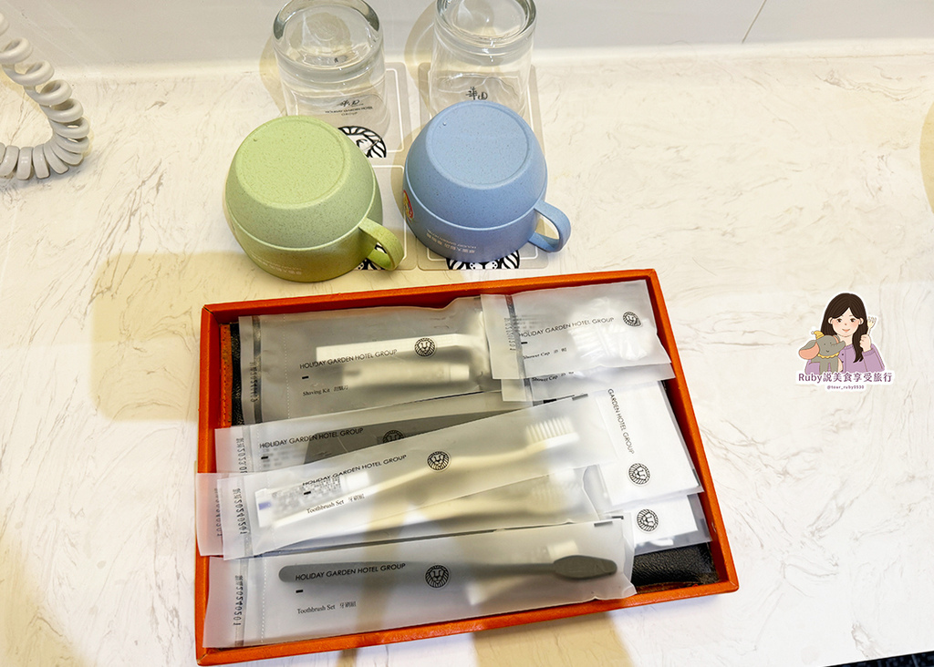 【高雄住宿】華園親子飯店草衙館,附早餐停車位,許多親子遊玩設