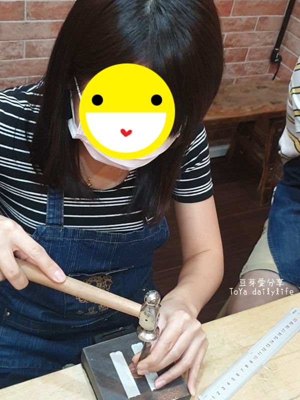 「承豐珠寶」自己的婚戒自己做 銀戒還可轉換成鉑金戒《豆芽忙結婚關於小物》 440 Screenshot_20211115-211802_Video Player.jpg