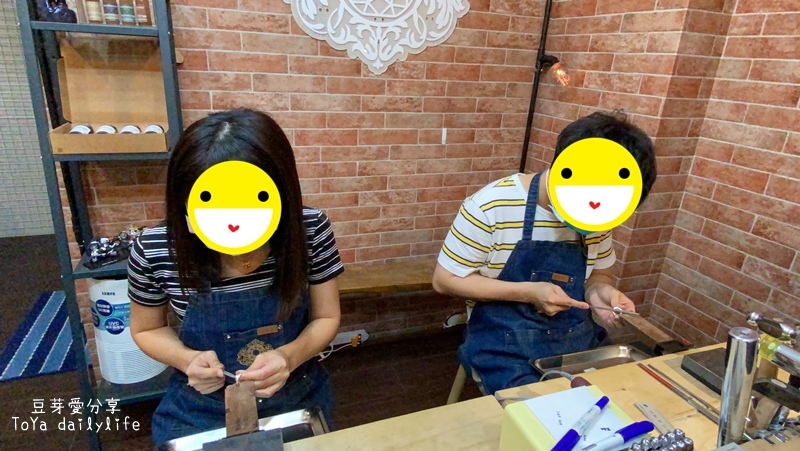 「承豐珠寶」自己的婚戒自己做 銀戒還可轉換成鉑金戒《豆芽忙結婚關於小物》 476 檔案_059.jpg