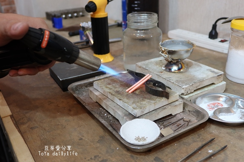 「承豐珠寶」自己的婚戒自己做 銀戒還可轉換成鉑金戒《豆芽忙結婚關於小物》 454 IMG_9869.JPG