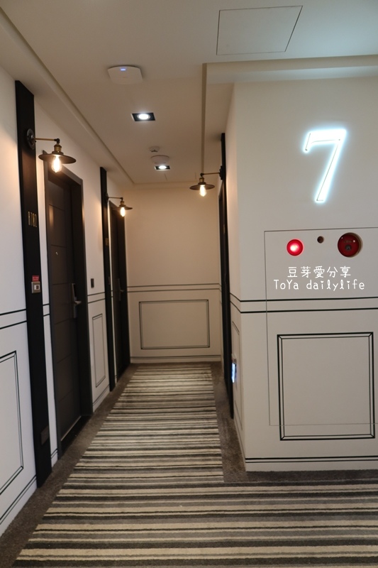「田中文旅」具設計感且新穎的旅店,火車站步行3分鐘就到《豆芽愛住在彰化》 486 IMG_8625.JPG