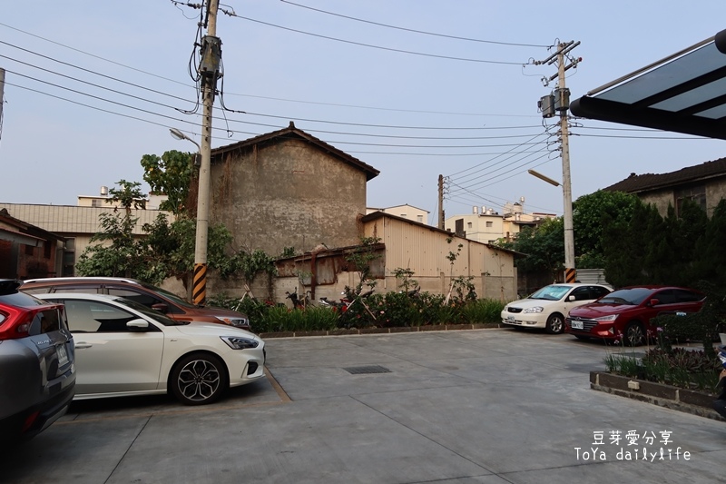 「田中文旅」具設計感且新穎的旅店,火車站步行3分鐘就到《豆芽愛住在彰化》 450 IMG_8656.JPG