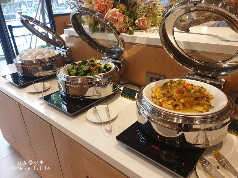 「康橋慢旅」早餐宵夜吃到飽,康橋系列最新質感旅館《豆芽愛住在台南》 572 20220109_070403.jpg