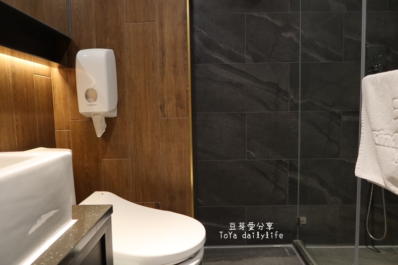 「康橋慢旅」早餐宵夜吃到飽,康橋系列最新質感旅館《豆芽愛住在台南》 500 IMG_2239.JPG