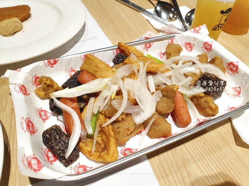 「康橋慢旅」早餐宵夜吃到飽,康橋系列最新質感旅館《豆芽愛住在台南》 524 20220108_195000.jpg