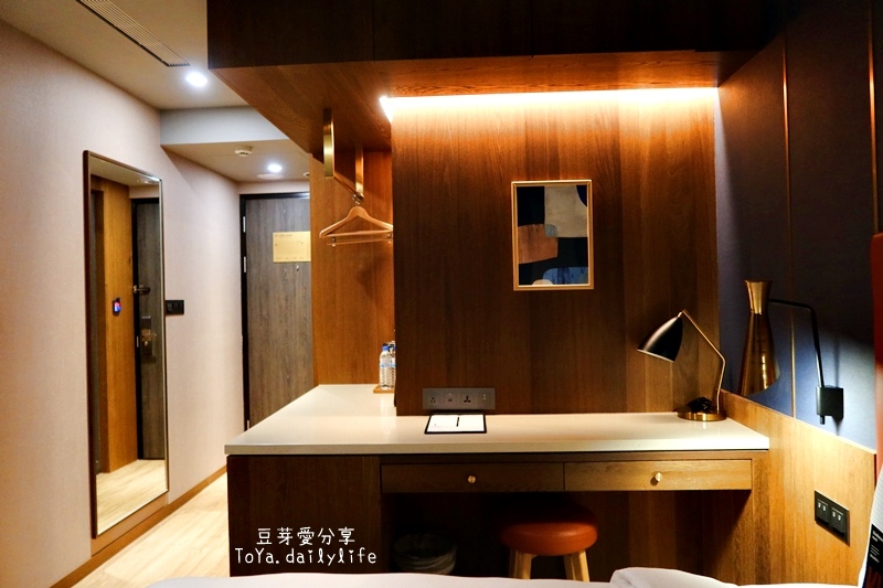 「康橋慢旅」早餐宵夜吃到飽,康橋系列最新質感旅館《豆芽愛住在台南》 488 IMG_2227.JPG