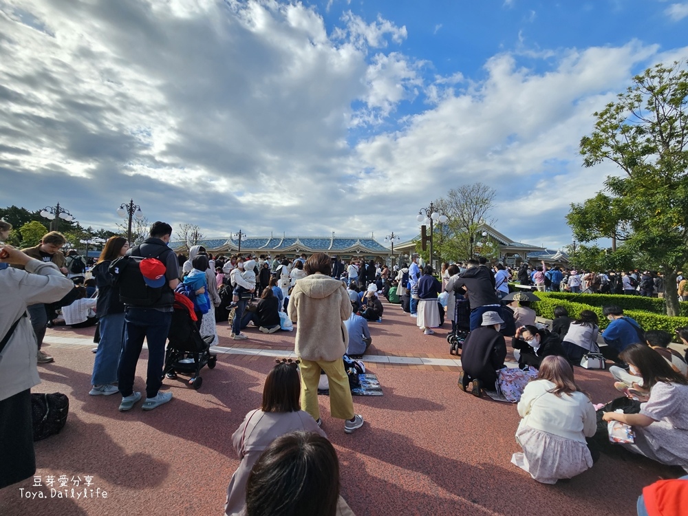 東京迪士尼樂園一日遊攻略｜預約SP券到商店轉「40週年限定扭