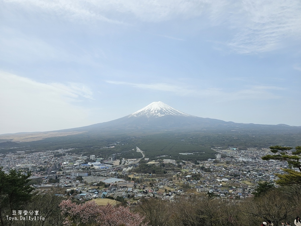 河口湖天上山公園｜ 搭纜車到天上山公園看富士山及河口湖美景🌱