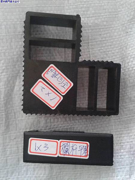 41493 41493