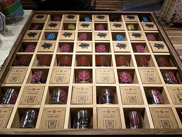 upload09.jpg upload09.jpg