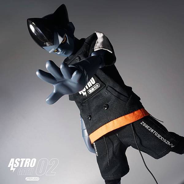 astro gaki 2p 類原子小金剛 J.T.studio