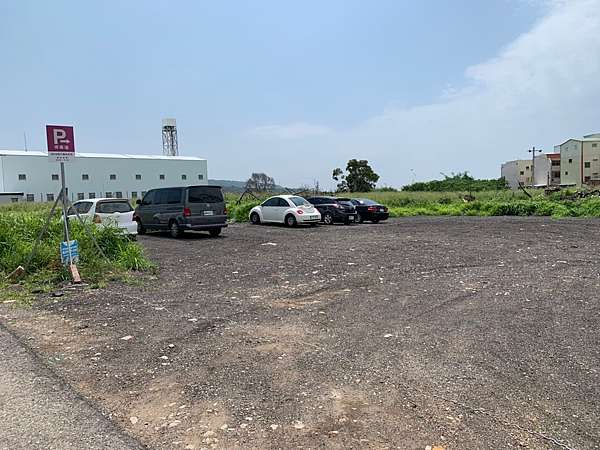 台中打卡景點 Fm時尚美鞋 首間旗艦門市 台中大甲最美的粉紅打卡景點 公主們快來這裡找尋屬於自己的玻璃鞋吧 Tammy 小姐的部落格園地