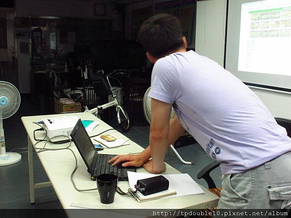 2011.8.18植物調查 蕭彗岑攝06.JPG