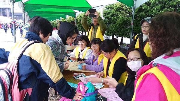 2018.01.28 寒冬送暖送愛心_180129_0018.jpg