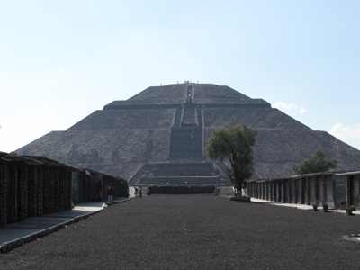 Teotihuacan-迪奧狄華肯 金字塔