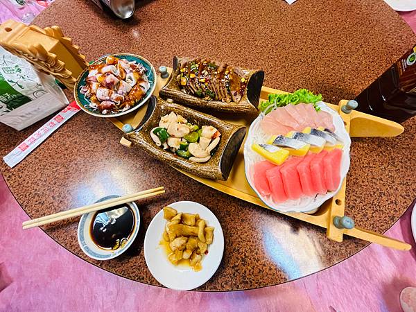 【好食】*苗栗市*「龍鳳客棧」之2024年客家味澎湃料理上桌