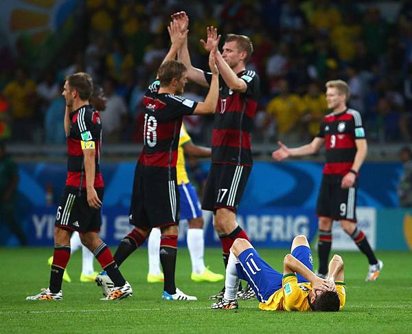 brazil-v-germany-semi-final-20140708-215649-093