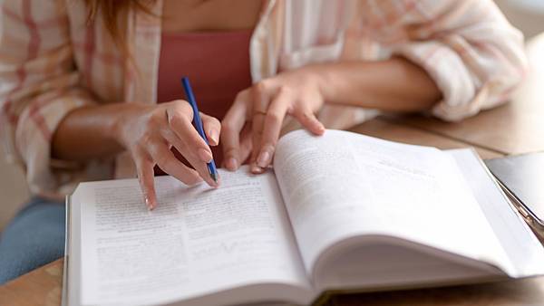 外文系轉學考|台大、政大外文系準備方法!外文系轉學考補習班/ 外文系轉學考|台大、政大外文系準備方法!外文系轉學考補習班/