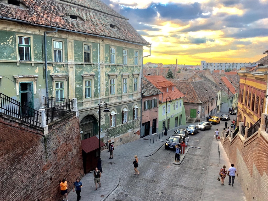 羅馬尼亞·錫比烏 Sibiu | 長眼睛的房子