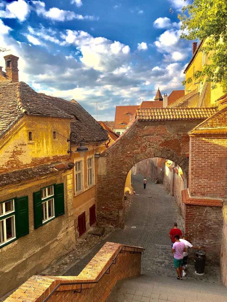 羅馬尼亞·錫比烏 Sibiu | 長眼睛的房子