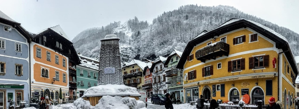 奧地利·哈爾施塔特 Hallstatt | 走進冰天雪地的童