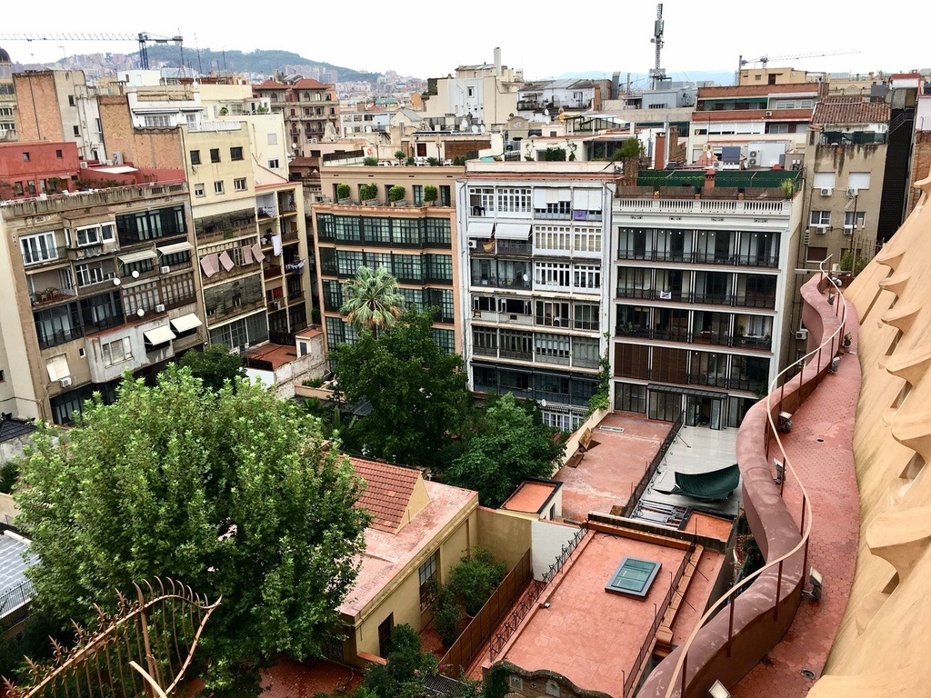 西班牙·巴塞隆拿 Barcelona | 高第建築巡禮 — 